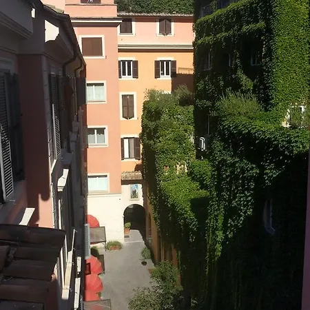 ホテル San Carlo
