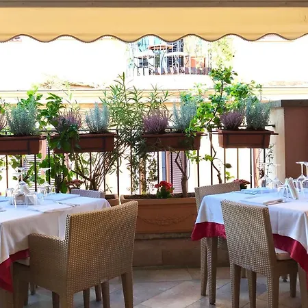 ホテル San Carlo