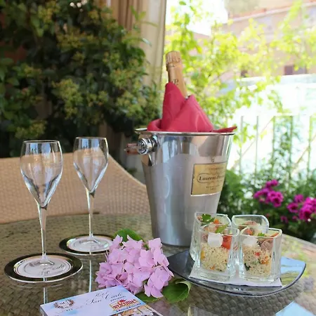 ホテル San Carlo